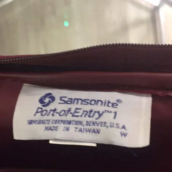 Vintage Samsonite "Port of Entry 1" 2 pc. Burgundy Luggage Set 1980's Ca… - Picture 16 of 16